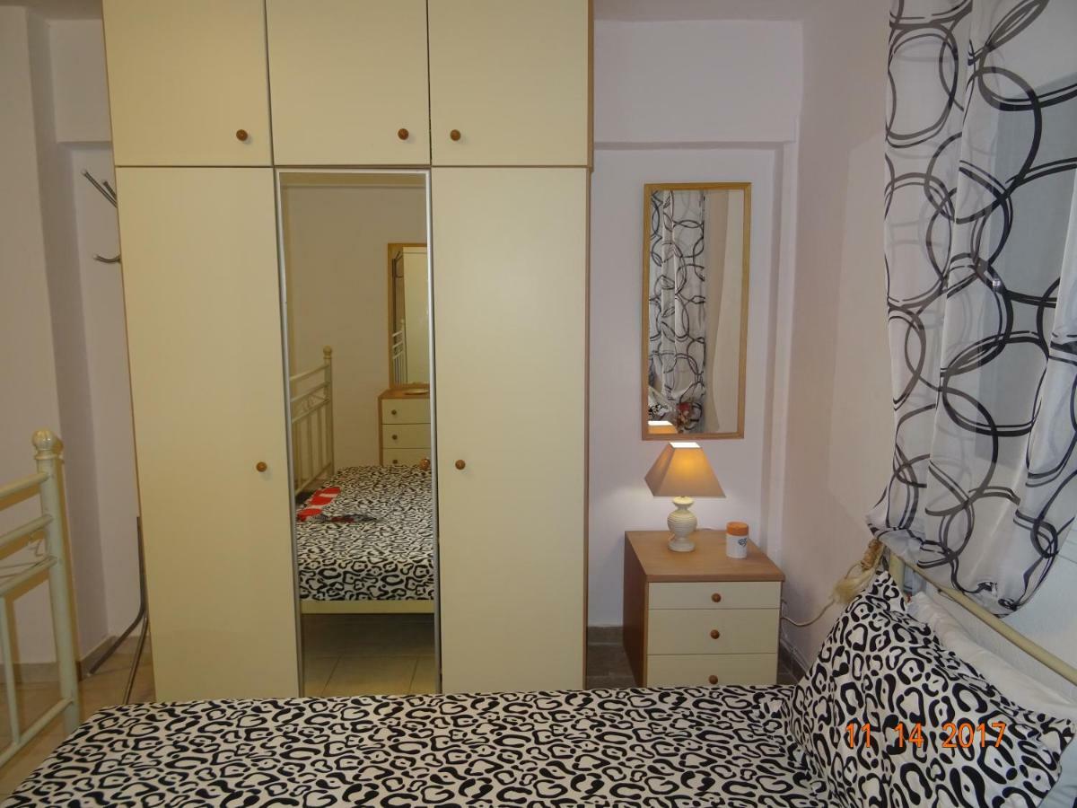 Paralia Villa ฟิออยิตา ภายนอก รูปภาพ